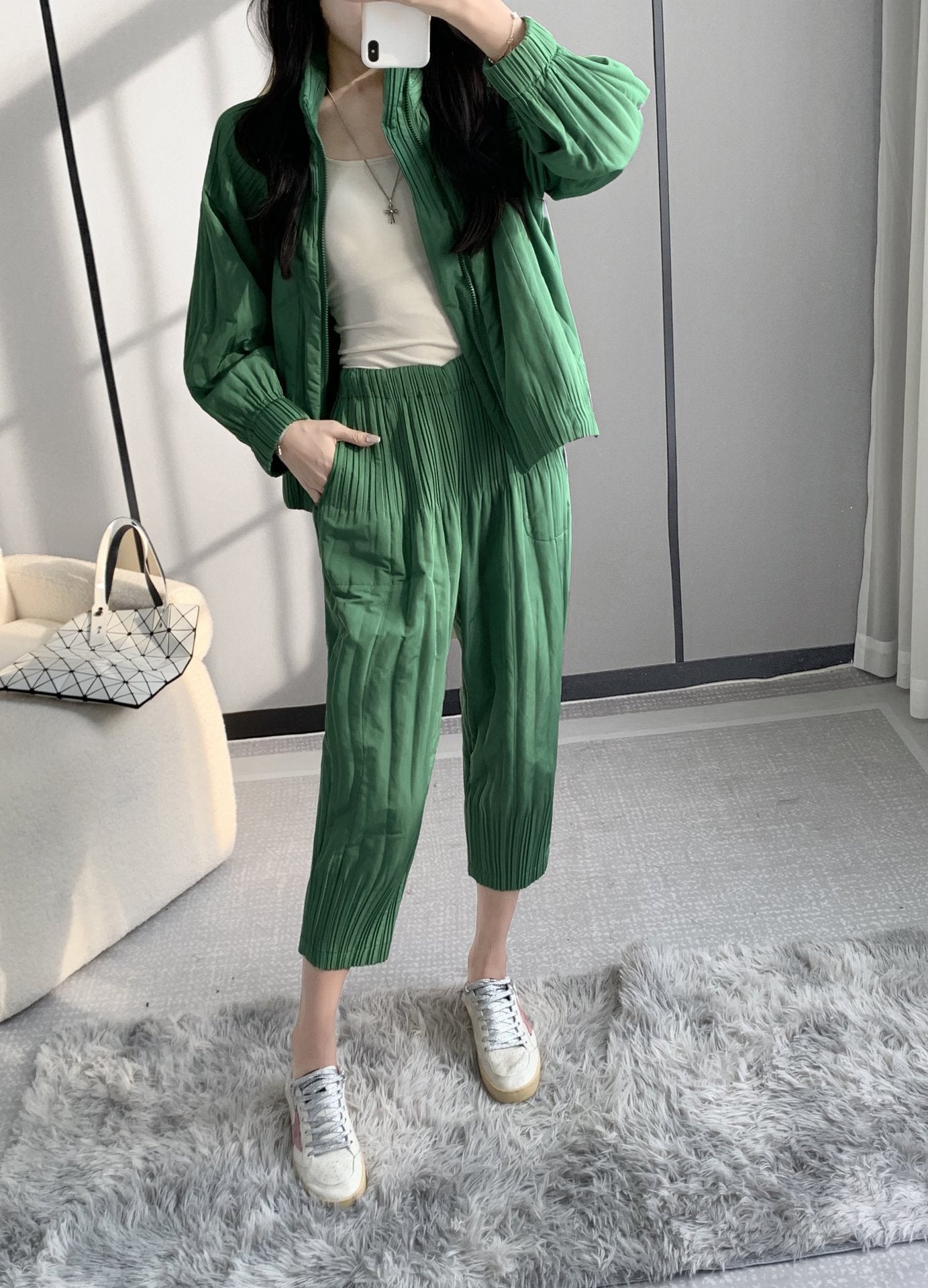 Winter cotton-padded clothes cotton-padded jacket suit women's fashion upscale women's clothing Miyake high-end clothes casual wind wear a complete set
