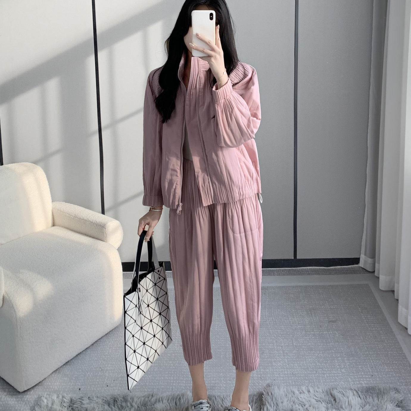 Winter cotton-padded clothes cotton-padded jacket suit women's fashion upscale women's clothing Miyake high-end clothes casual wind wear a complete set