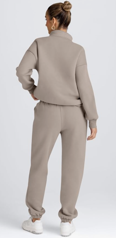 Women's Sweatsuits 2 Piece Outfits Lounge Sets Long Sleeve Half Zip Pullover and Baggy Sweatpants with Pockets